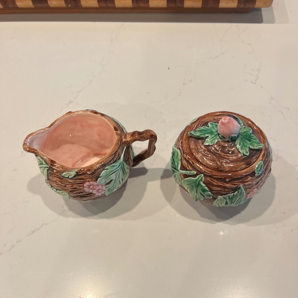 Majolica Creamer & Sugar Bowl By Haldon Group 1985 - Picture 2 of 9